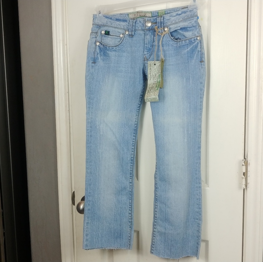 NWT R.E.U.S.E SIZE 25 RAW HEMJEANS